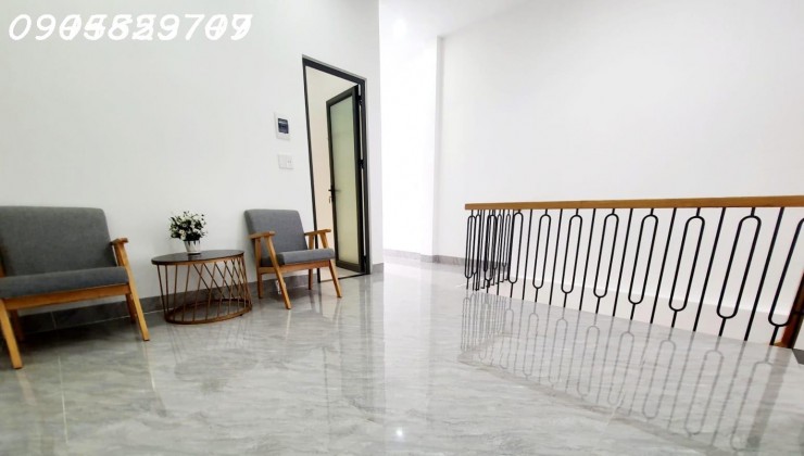 HOT - Nhà đẹp 2 tầng, Dt: 72m2 đi bộ 10m Ra mặt tiền NGÔ QUYỀN, Sơn Trà, Đà Nẵng, Giá 3,x tỷ (có x là bán)